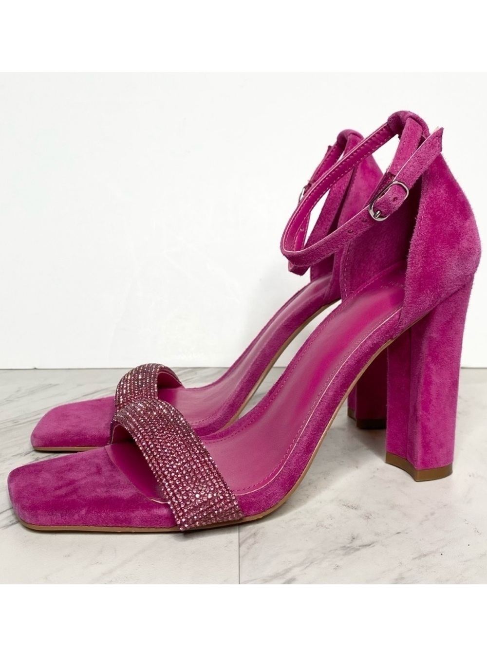 Marc Fisher Angelo Magenta Suede Rhinestone Heeled Sandal 8M